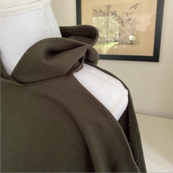 Forever 21 Open Shoulder Hoodie - Picture 8 of 15